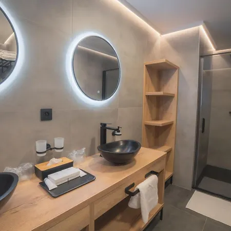 公寓式酒店 Galleria & Wellness 4*