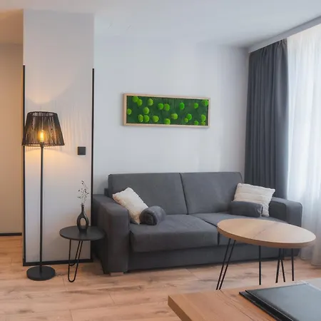 Galleria & Wellness 弗尔赫拉比