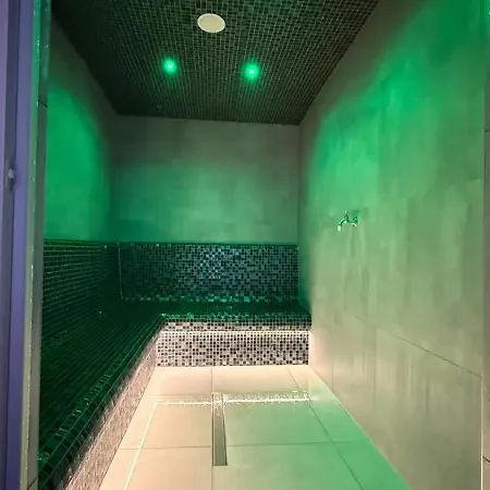 Galleria & Wellness Aparthotel