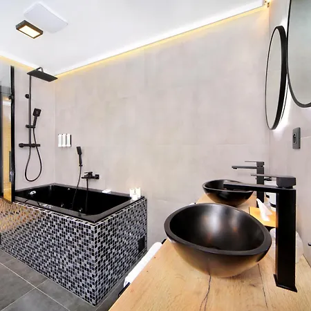 Galleria & Wellness Vrchlabí